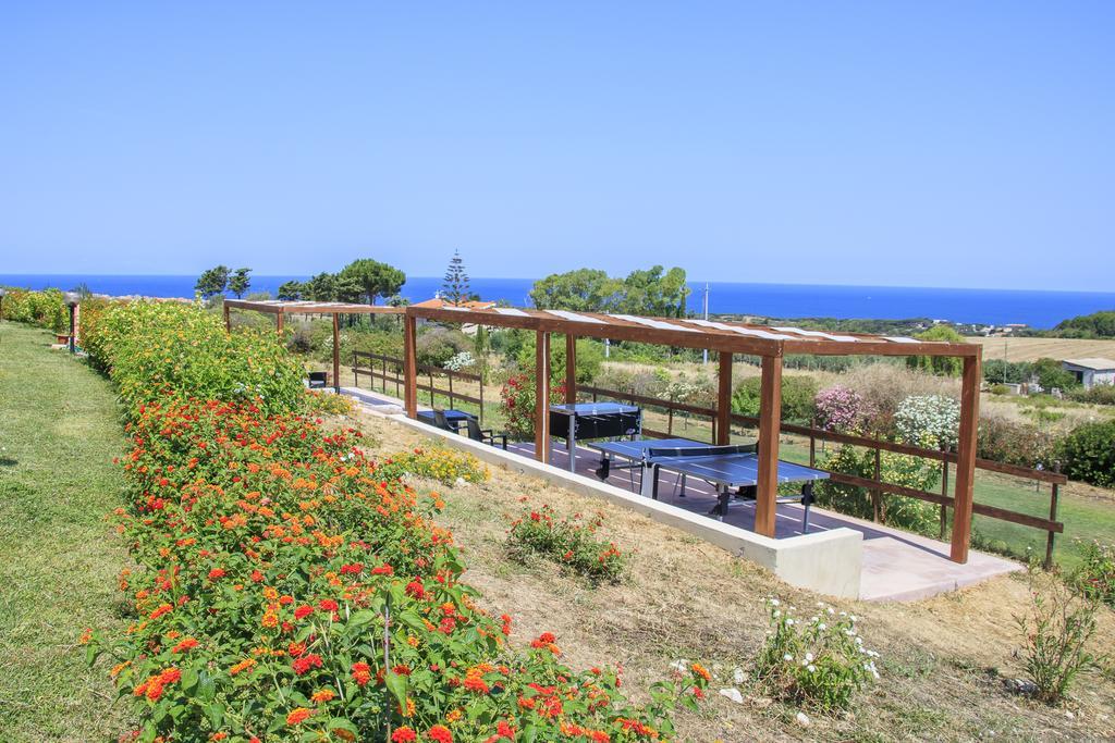Abbaidda Hotel Valledoria  Luaran gambar