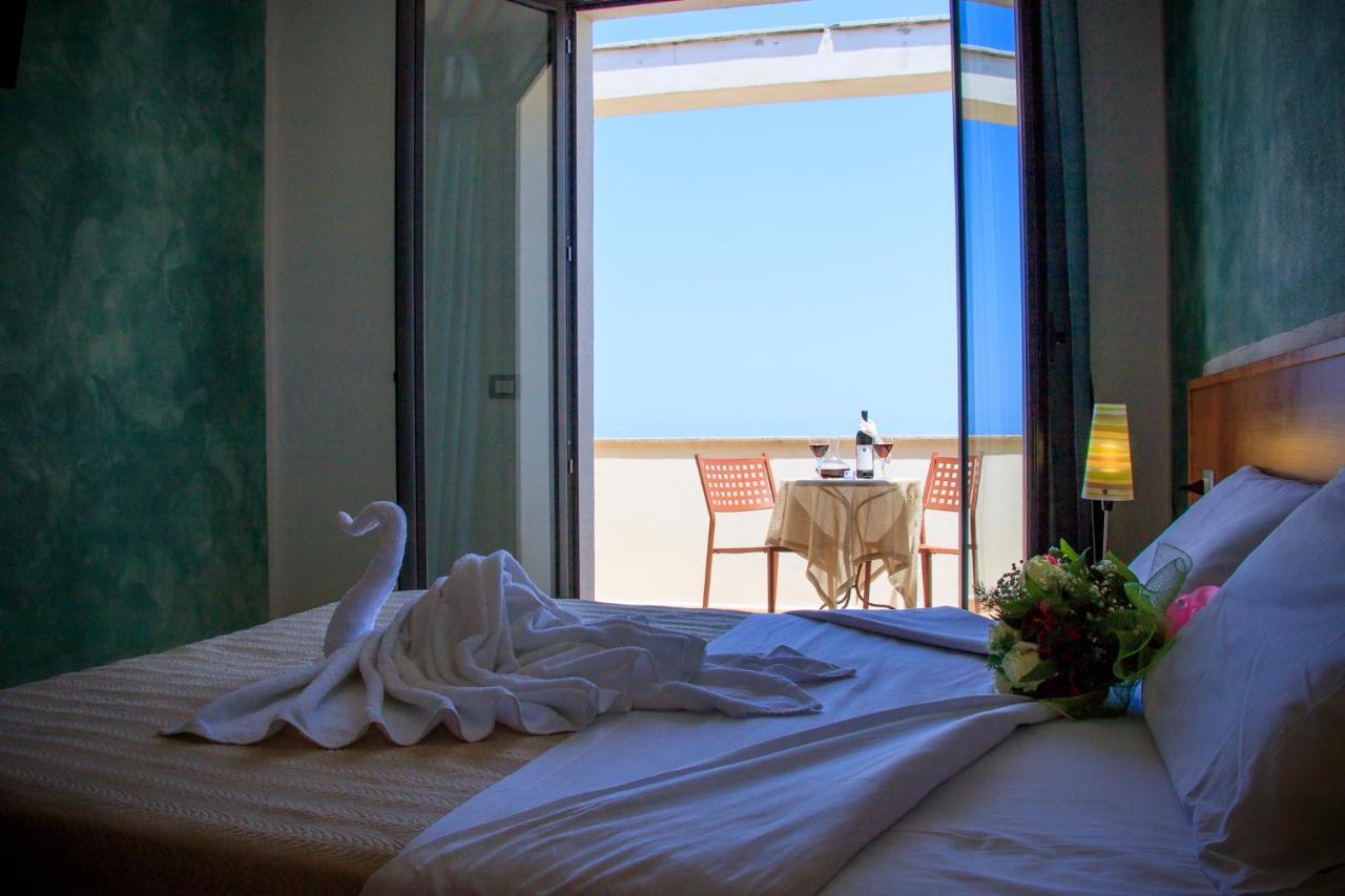 Abbaidda Hotel Valledoria  Luaran gambar